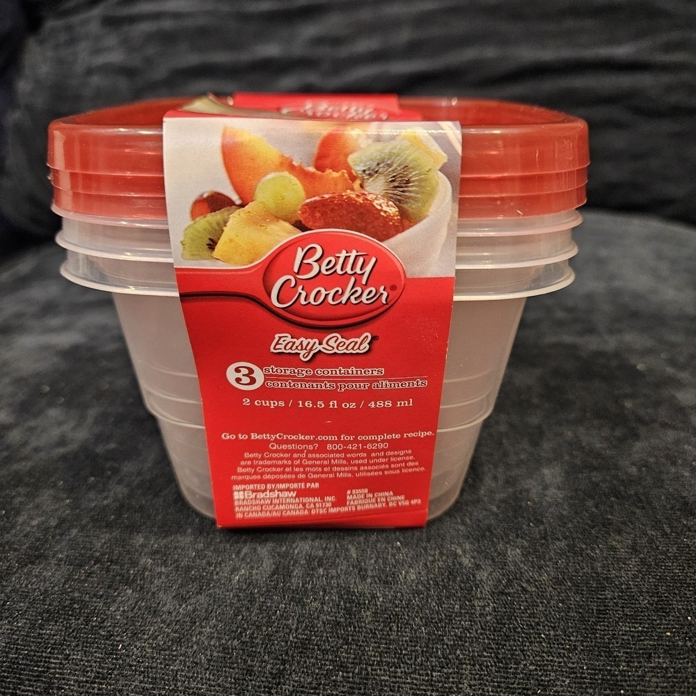 Betty Crocker 3 Pack Storage Containers Easy Seal 2 Cups 16.5 fl oz 488 ml NEW - Picture 2 of 9